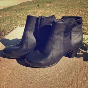 Black Leather Clarks Bootie